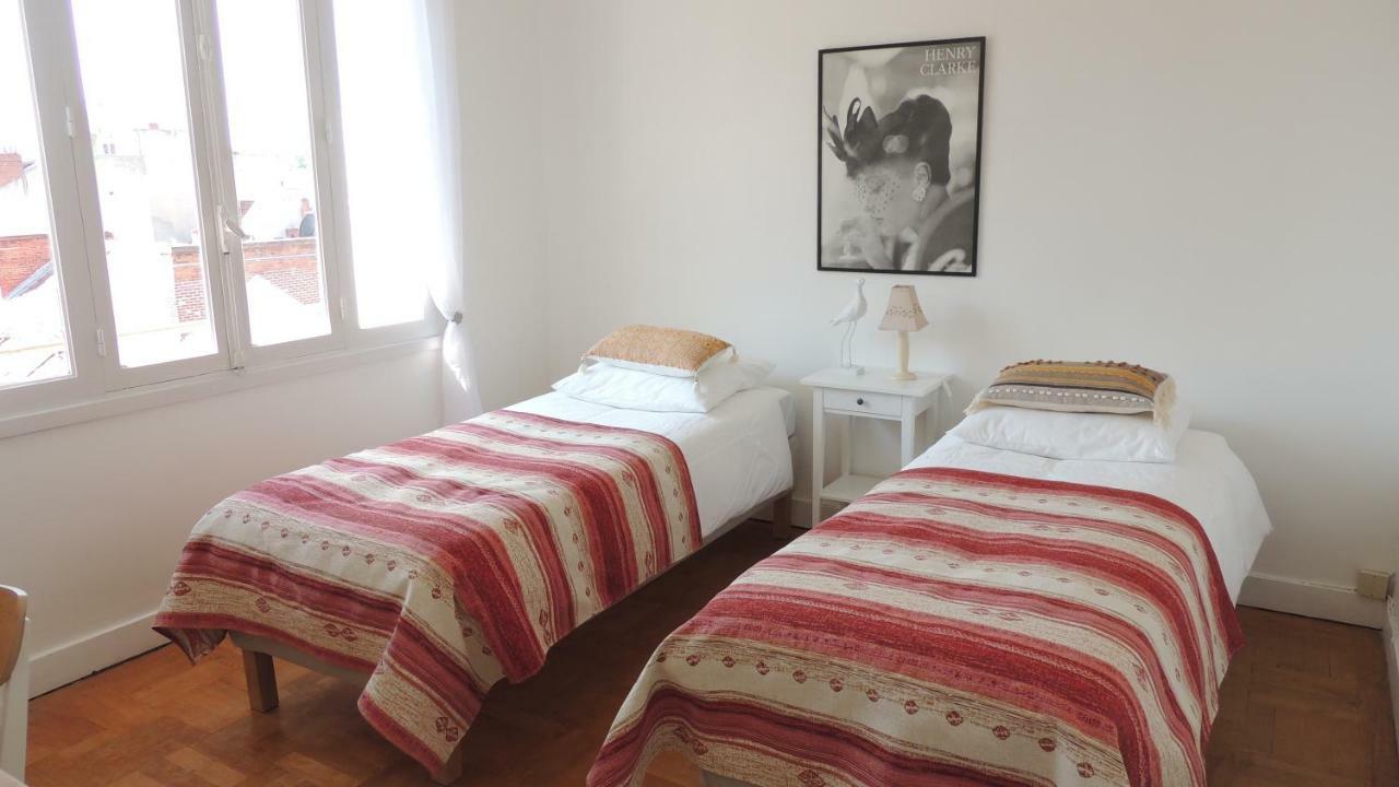 Appartement Avec Vue Panoramique Vichy Exteriör bild